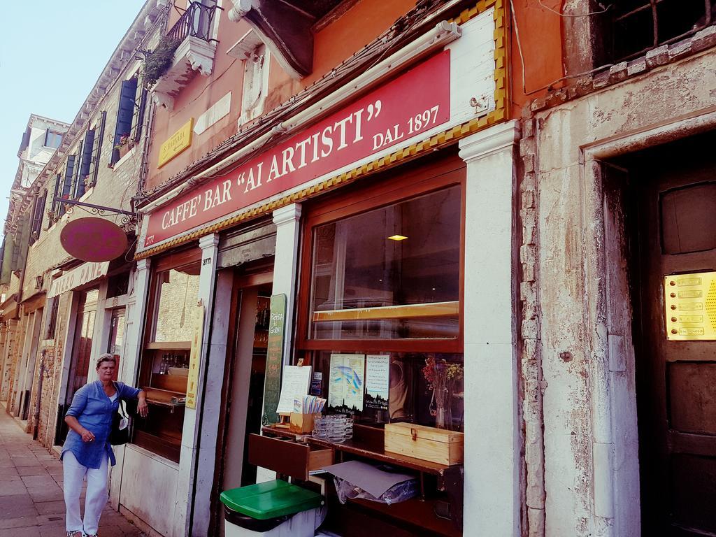 Appartamento Garden Ca' Rezzonico Veneza Exterior foto